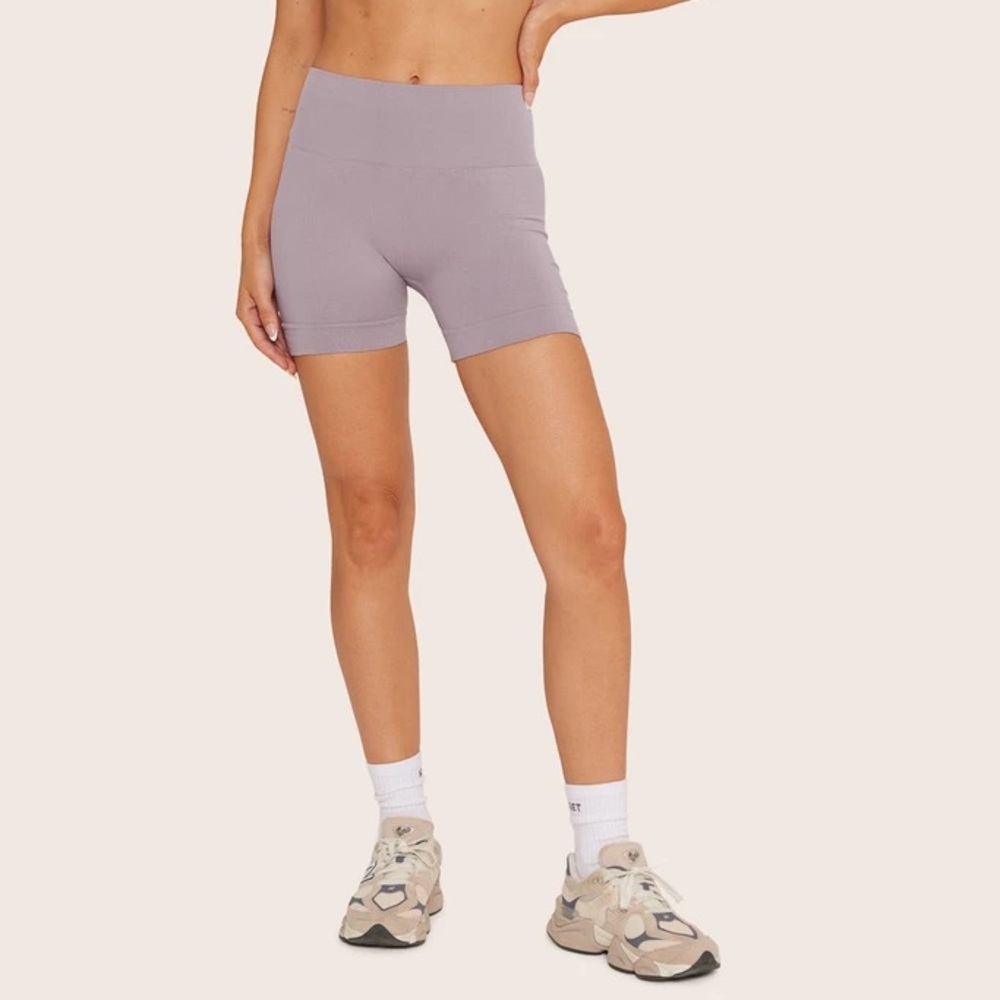NWOT Set Active SculptFlex Bike Shorts